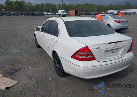 2003 Mercedes-Benz C 240 из США, поврежденный, VIN WDBRF81J63F366329